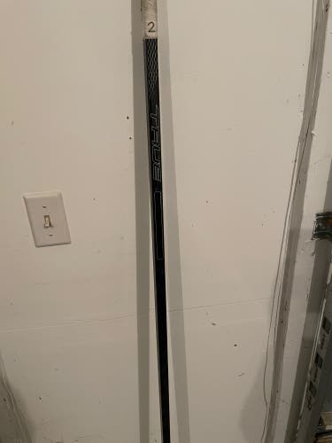 Senior True HZRDUS Smoke Left Hand Hockey Stick P28 (Used)