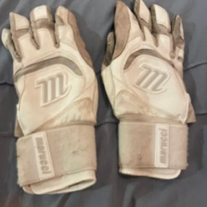Small Marucci Signature Batting Gloves (Used)