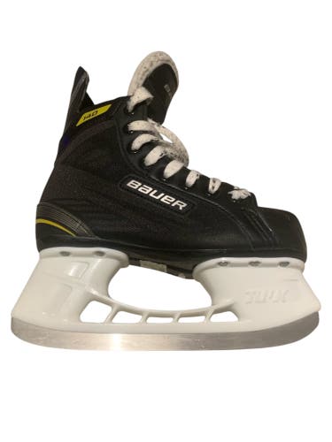 Bauer Supreme 140 Junior Hockey Skates