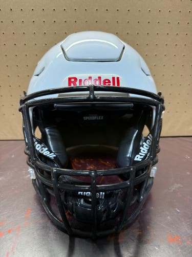 Riddell speed flex size medium adult 2025
