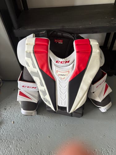 Large 2021 CCM Eflex 5.9 Goalie Chest Protector (Used)