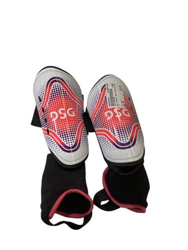 Used Dsg Soccer Shin Guards Youth White MD 11884-S000054034