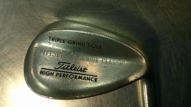 Used Titleist TRIPLE GRIND SOLE Golf Wedge Mens RH 52 Degree 11868-S000066026