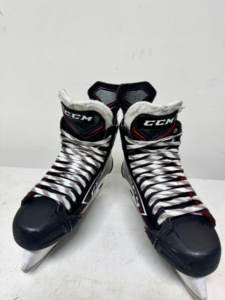 CCM JetSpeed FT470 Hockey Skates Extra Wide Width 9.5 (Used)