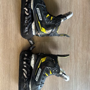 2024 Bauer Supreme M4 Hockey Skates Size 3 (Used)