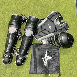 All Star Advanced Series Catcher's Set (New)