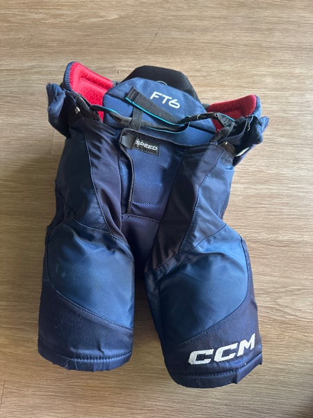Junior Small CCM Jetspeed FT6 Hockey Pants (Used)