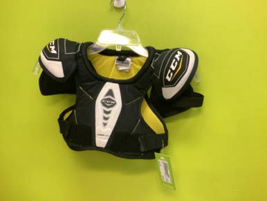 Used CCM 1052 PRO Youth Shoulder Pads LG 11686-S000046577