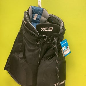 Used True XC9 Junior Goalie Pant Black LG 11686-S000046491