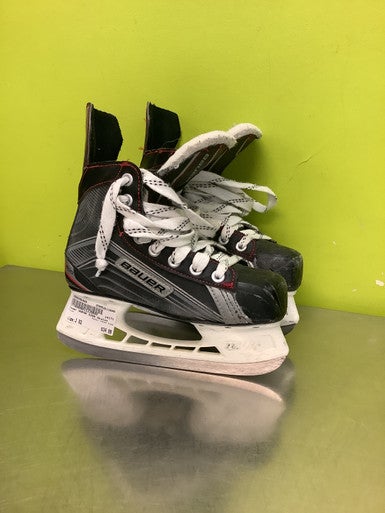 Used Bauer VAPOR X200 Junior Hockey Skate Junior 02 11686-S000046480