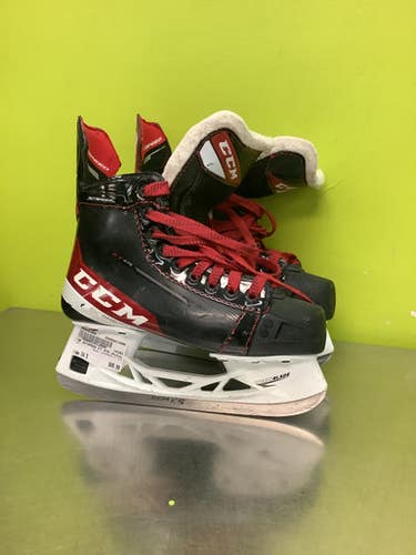 Used CCM JETSPEED FT 475 Intermediate Hockey Skate Intermediate 4.5 11686-S000046469