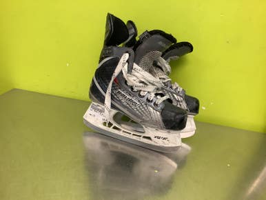Used Bauer VAPOR X 15 Junior Hockey Skate Junior 01 11686-S000046463