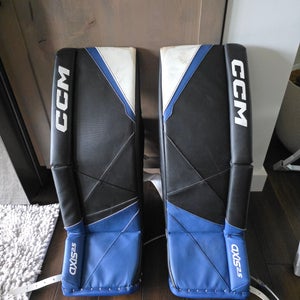 2022 28" + 1" CCM Axis A2.5 Goalie Leg Pads (Used)