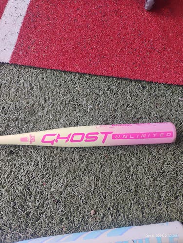 2025 Easton Ghost Pink Lemonade Unlimited (-11) 19 oz 30"