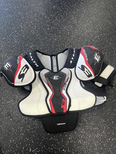 Used Easton S3 Junior Shoulder Pads MD 11849-S000032613