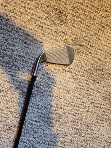 Men's 2025 5 Iron PXG Right Handed Regular Flex Graphite Shaft (Used)