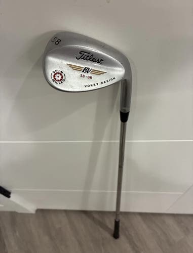 TITLEIST VOKEY SPIN MILLED RED SAW BV DESIGN 58* 08 BOUNCE MENS RH STEEL WEDGE
