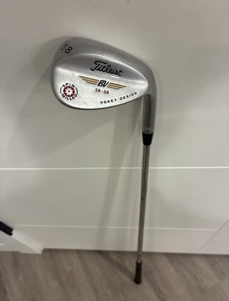 TITLEIST VOKEY SPIN MILLED RED SAW BV DESIGN 58* 08 BOUNCE MENS RH  display picture 1