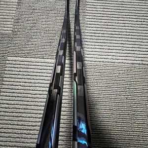(2 pack!) Senior CCM Jetspeed FT7 Pro Left Hand Hockey Stick P28 Pro Stock (New)
