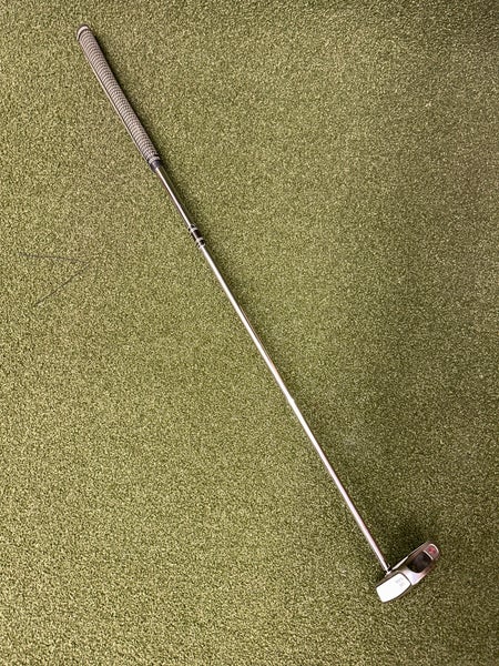 Odyssey White Hot 2-Ball Right Handed Putter (Used)(#2788)