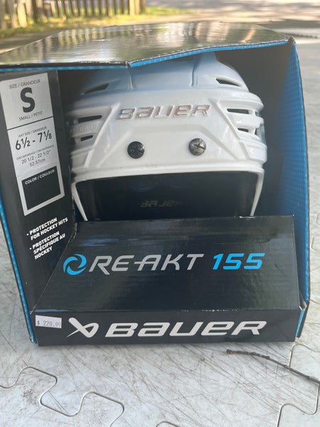 Small Bauer Re-Akt 155 Helmet (Used)