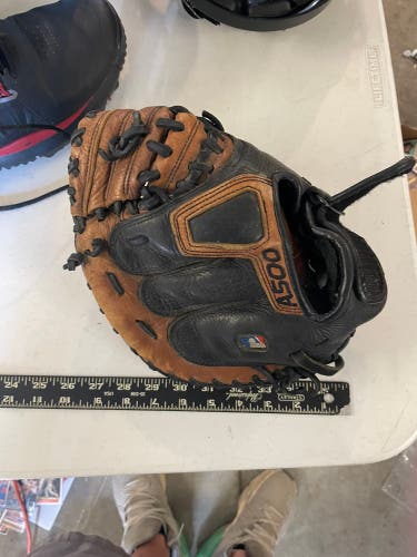 Wilson A500 RH Catcher's Baseball Glove (Used)