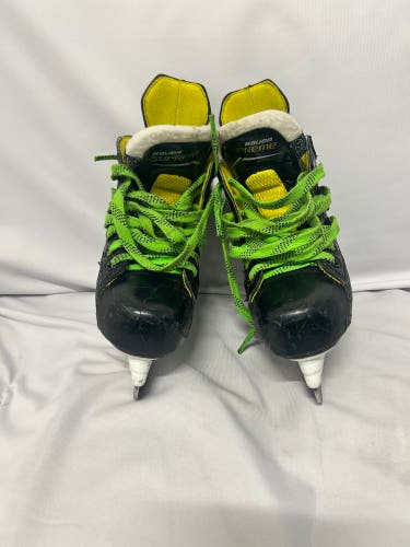Bauer Supreme S27 Hockey Skates Regular Width 12.5 (Used)