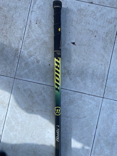 *Broken* Senior Warrior Alpha DX Pro Right Handed Hockey Stick P92 Pro Stock (Used)