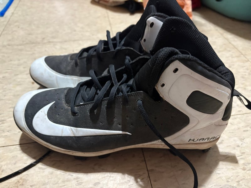 White Men's Size M 11.0 (W 12.0) Nike Huarache (Used)