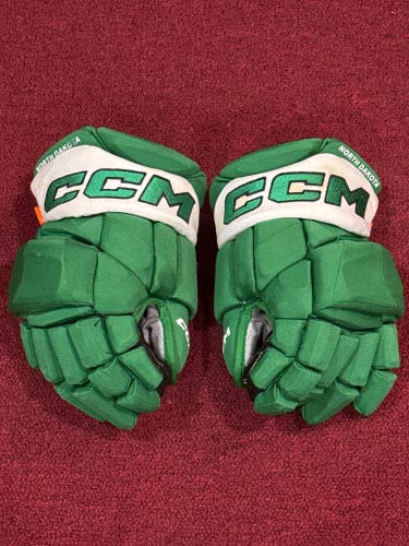 CCM HGPJSPP Gloves 13" Pro Stock Item#NDG7
