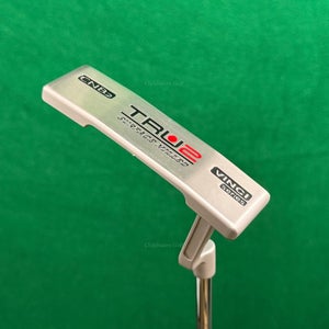 TRU2 Vinci Series CNB2 Surface Milled Insert 35" Putter w/ Super Stroke & HC