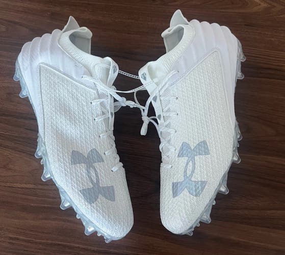 Under Armour Blur 2 MC VVS Football Cleats Mens Size 15 3027309-100 White