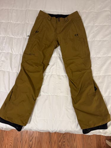 Men’s 686 Gore-Tex Core Snowboarding Pants