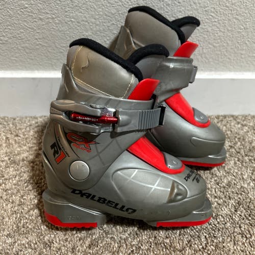 Dalbello CX Equipe Jr Ski Boots US Kids 8 / Mondo 15.5