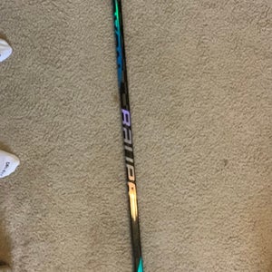 Senior Bauer Nexus Sync Right Handed Hockey Stick 87 Flex P28 (Used)