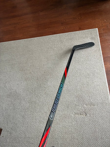 Senior Bauer Nexus Tracer Right Handed Hockey Stick P92 (Used)