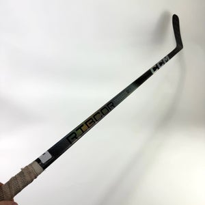 Used Left CCM Ribcor Trigger 8 Pro | 70 Flex P88 Curve Grip | E423