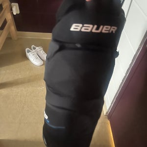 Medium Bauer hockey pants