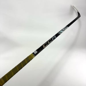 Used Right CCM Tacks XF Pro | 85 Flex Laine Pro Curve Grip | E408