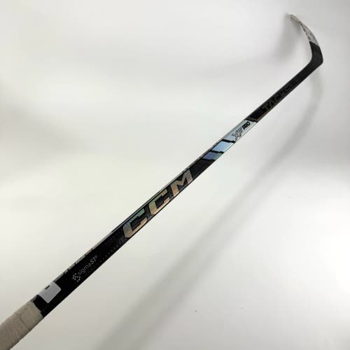Used Right CCM Tacks XF Pro | 75 Flex P28 Curve Grip | E405