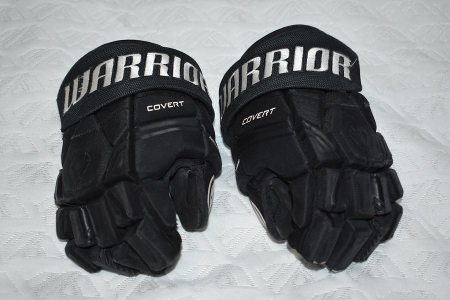 Warrior Covert QRE30 Hockey Gloves, Black, 10" - Great Condition!