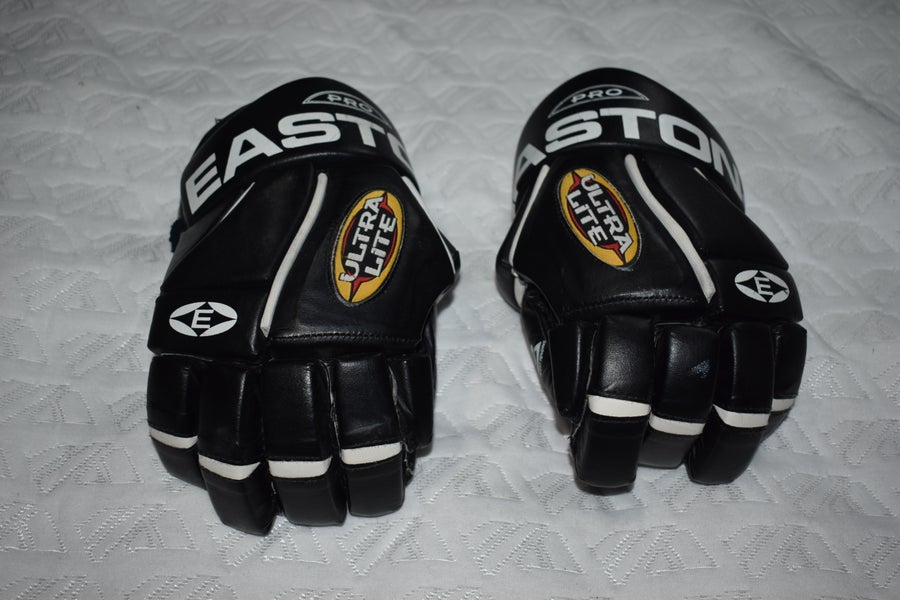 Easton Ultra Lite Vintage Hockey Gloves, Black, 12.5" - Great Condition!