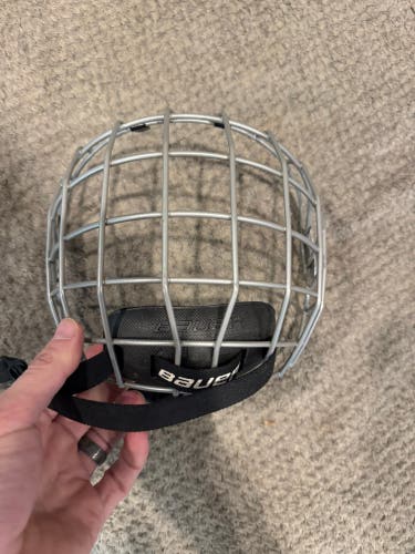 Medium Bauer True Vision Full Cage (New)
