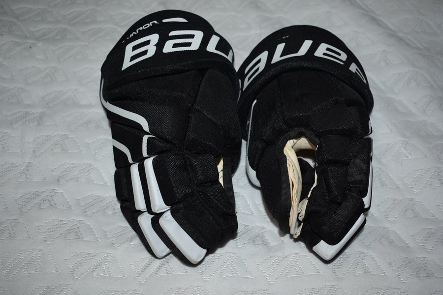 Bauer Vapor X60 Hockey Gloves, Black, 13" - New Condition!