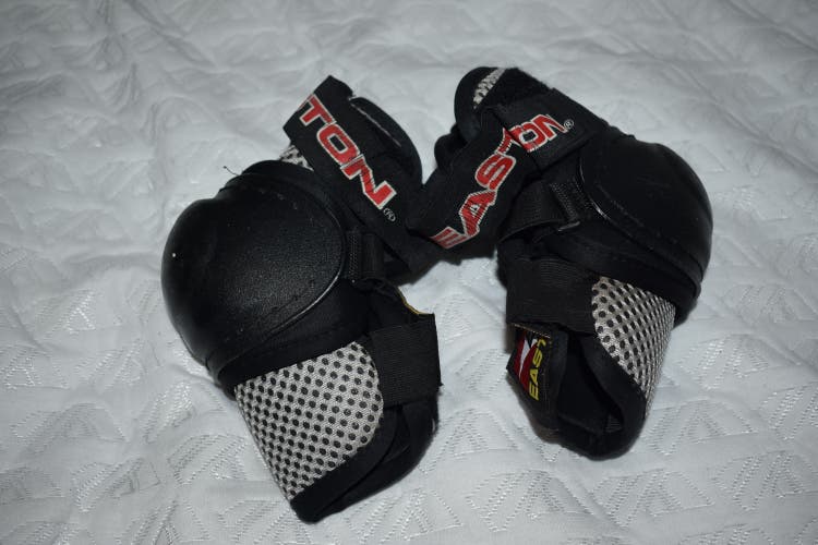 Easton Ultra Lite Hockey Elbow Pads, Junior Small