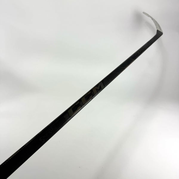 Used Right CCM Tacks XF Ghost | 85 Flex Zegras P86 Curve | E390