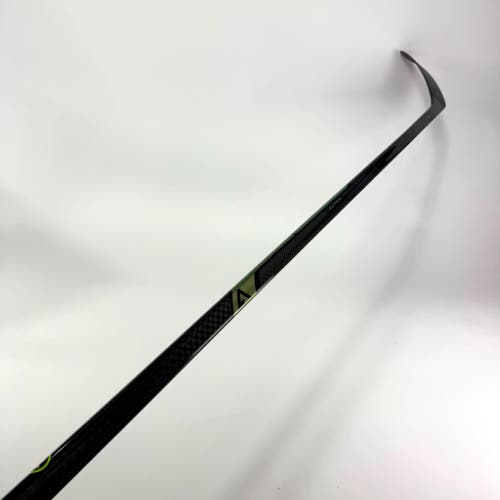 New Right Warrior Alpha LX3 | 85 Flex M28 Curve Grip | E384