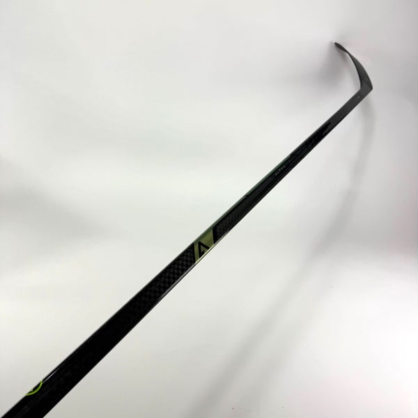 New Right Warrior Alpha LX3 | 85 Flex M28 Curve Grip | E384