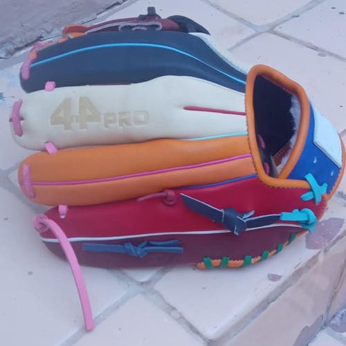 2025 44 Pro Signature Series RH Infield Baseball Glove 11.5" (New)