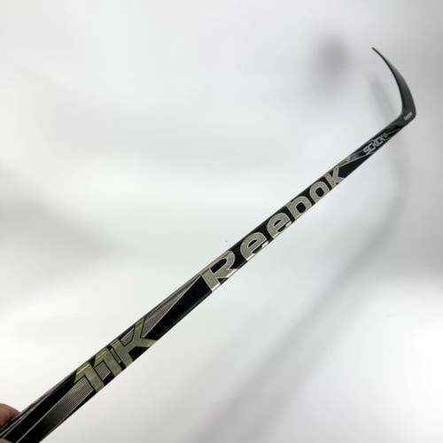 Used Right Reebok 11k 2 piece stick | 100 Flex H11 Curve Grip | E368